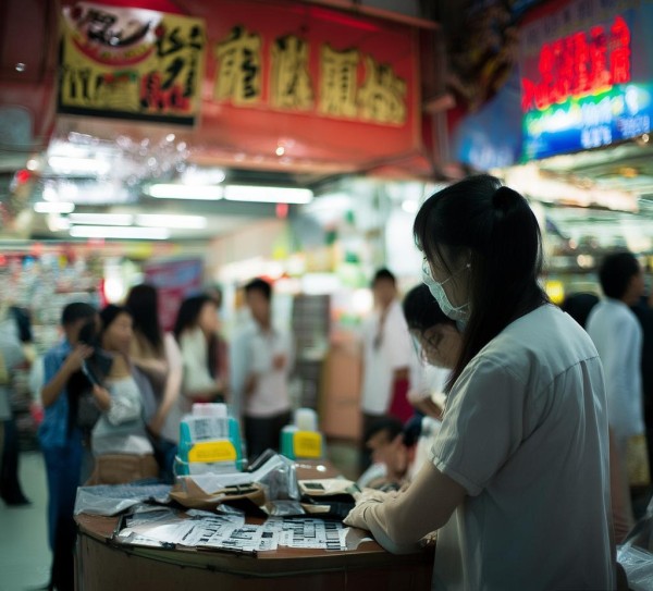 在义乌国际商贸城服务中心的日常，平凡岗位上的不凡坚守